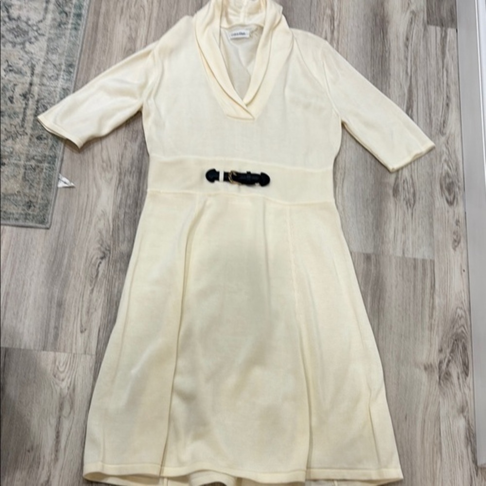 Calvin Klein v neck Cream sweater Cowl Neck Dress with Black Belt Accent size L